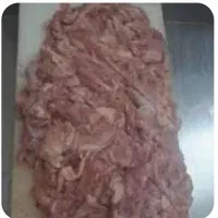 خورده مرغ و گوشواره