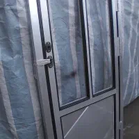 درب و پنجره آلمینیومی