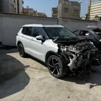 میتسوبیشی اوتلندر۲۰۲۳