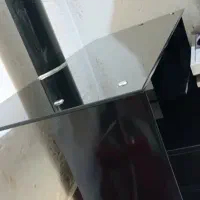 میز تلویزیون شیشه ای