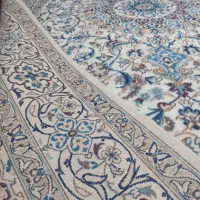 فرش ۶متری کرم دستباف گوشت دار تمیز و سالم