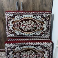 پشتی سنتی خوش رنگ در حد نو تروتمیزوبدون مشکل