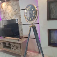 ساعت ایستاده