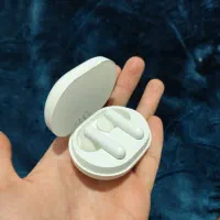 هندزفری بی‌سیم Haylou GT7 ، به همراه جعبه