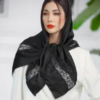 شال روسری مشکی مجلسی(روسری چارقد)|لباس|قم, شاه ابراهیم|دیوار