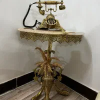 میزتلفن با تلفن برنز