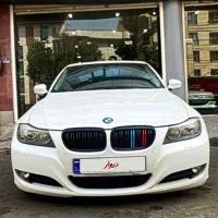 بی ام‌ و ۳۳۰ مدل ۲۰۰۹