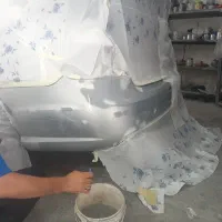 استخدام نقاش خودرو مسلط به لیسه کاری
