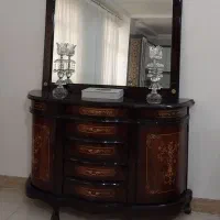 کنسول و آیینه
