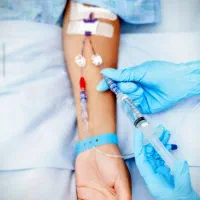 وصل سرم و تکنیک های رگ گیری و تزریقات