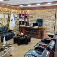 تاپ لوکیشن بروجرد/بلوار شهرداری /سازنده به نام