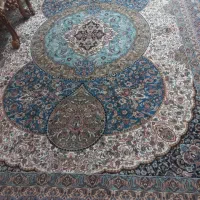 فرش ۷۰۰ شانه