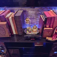 فروش کتاب های نفیس جعبه و جلد چرم کاغذهای گلاسه