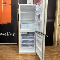 یخچال فریز بدون برفک نو madama دوسال ضمانت|یخچال و فریزر|پرند, فاز ۱|دیوار