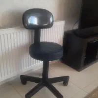 صندلی چرخدار تمیز و در حدنو
