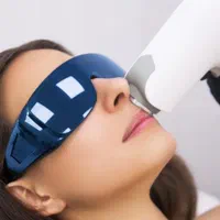 آموزش تخصصی اپراتوری لیزر،بوتاکس،ژل با مدرک رسمی