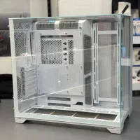 کیس Lian Li 011 VISION سفید
