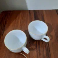 ۴ دست فنجان لب طلایی نو هست