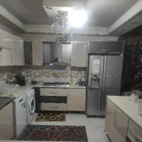 یک خانم جهت آشپزی و نظافت منزل