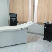 فروش لوازم مطب زیبایی