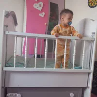 تخت متحرک کودک