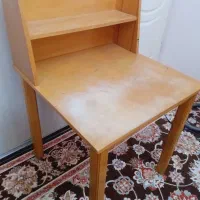 میز مطالعه کتابخانه