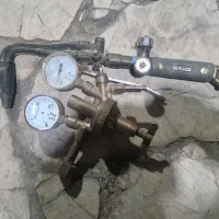 یک عدد سره هوا برش و یک عدد دریل دستی