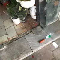 نصب و‌ تعمیر شیشه سکوریت و کرکره برقی|خدمات پیشه و مهارت|گرگان, |دیوار