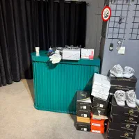 فروش لوازم بوتیک میزکانتر و اینه و رگال|فروشگاه و مغازه|ماهدشت, |دیوار