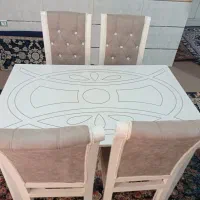 میز غذاخوری