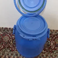 بشکه پلاستیکی ۴۰ لیتری با درب پلمپ دار|ظروف نگهدارنده، پلاستیکی، یک‌بارمصرف|چناران, |دیوار