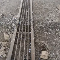 لوله های آبیاری قطره ای با شیر ها و لوله آهنی و پل|مصالح و تجهیزات ساختمان|نیشابور, چمبران|دیوار