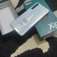 یک گوشی کارکرده