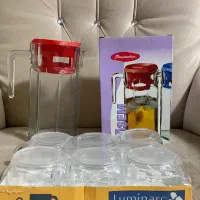 فنجان و پارچ