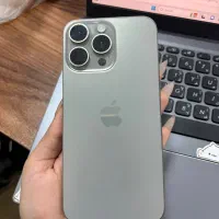 آیفون 15 pro max با کله شارژر و ایرپاد