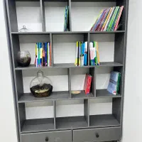دو عدد کتابخانه
