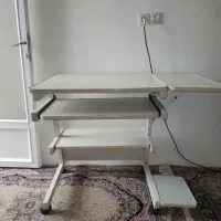 میز کامپیوتر