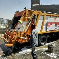 ب تعدادی گارگر ساده برای جمع آوری زباله نیازمندیم