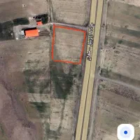 زمین در ارشق