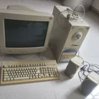کامپیوتر قدیمی