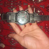 همه باهم یک و نیم