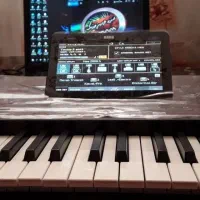 فروشگاه ریتم و سمپل ارگ KORG