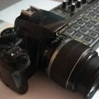 دوربین عکاسی canon D1000