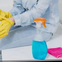 نیازمند نظافتچی