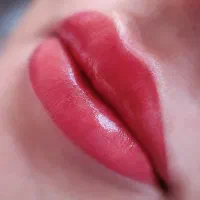تخفیف ویژه خدمات آرایش دائم به مناسبت افتتاحیه