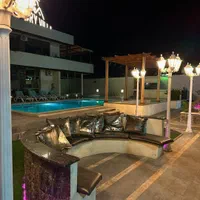 اجاره باغ ویلا سرپوشیده گرم|اجارهٔ کوتاهمدت ویلا و باغ|تهران, چیتگر جنوبی|دیوار