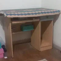 میز کامپیوتر و مطالعه