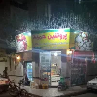 مغازه-جنب-مسجد-و-نانوایی