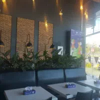 نیروی آشپزخانه اقا