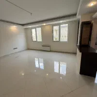 ۸۵متر دو خواب فول امکانات (بدون مشابه)